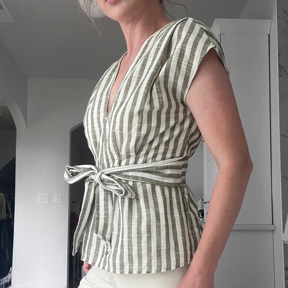 Striped belted light weight peplum  top